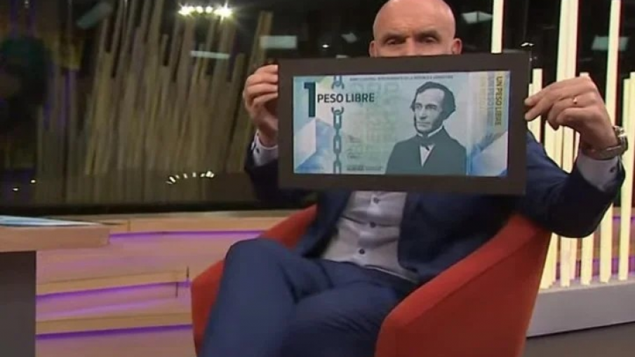 José Luis Espert presentó el «Peso libre», un nuevo billete «libre de políticos corruptos»