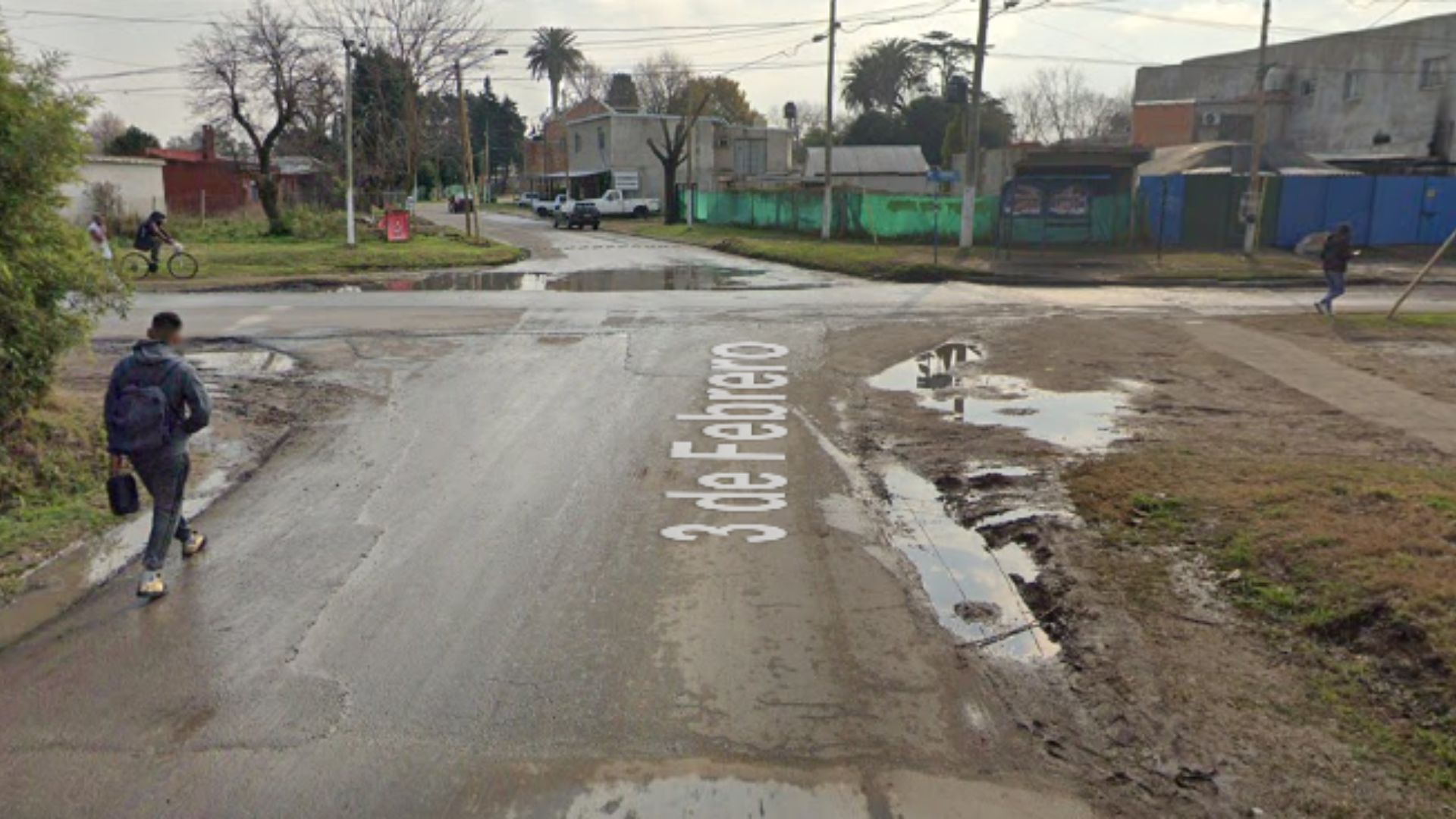 Lo descubrieron manoseando a su sobrina de tres años y escapó del lugar