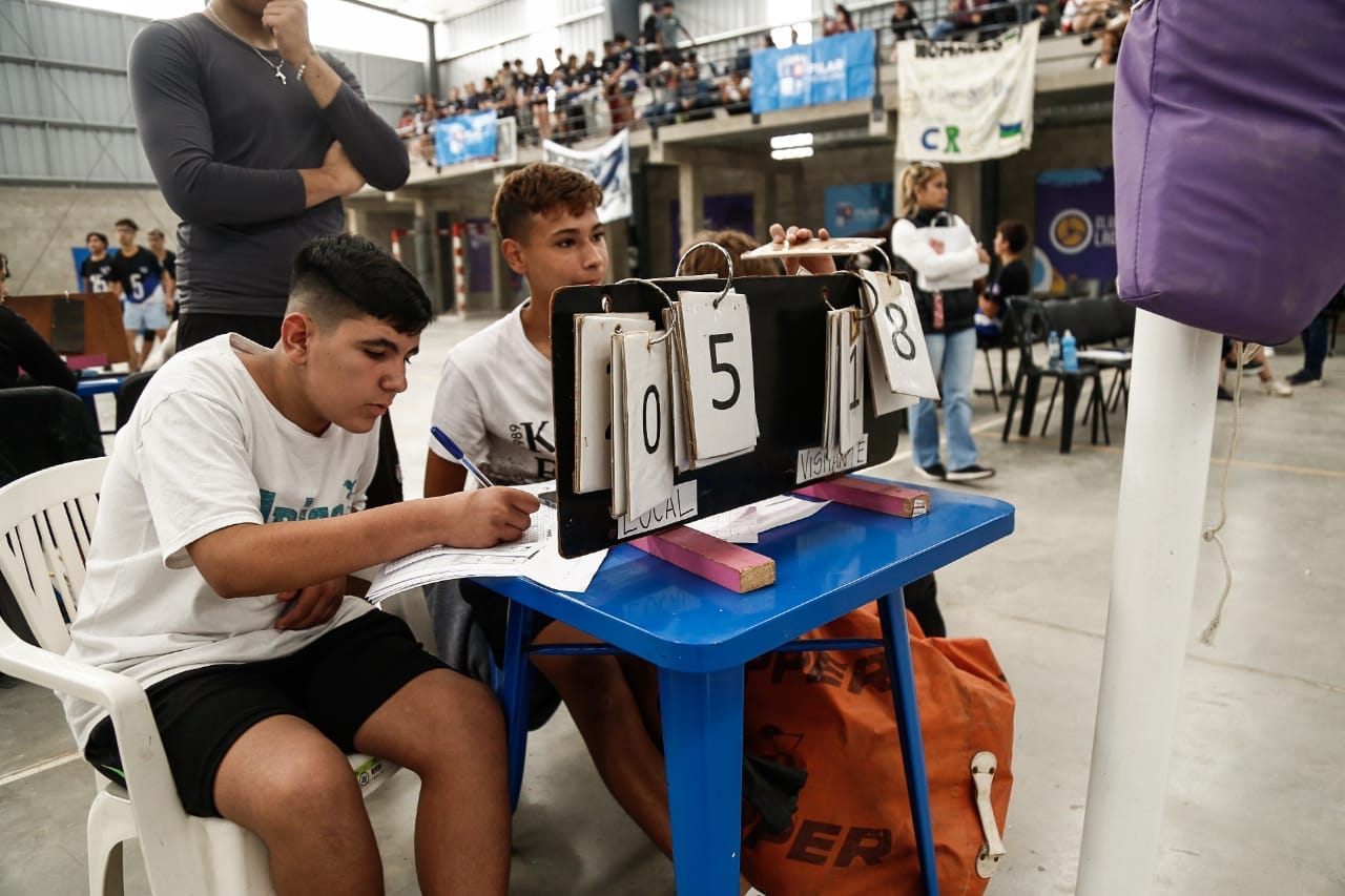 El Municipio lanzó un nuevo curso de Arbitraje y Planillero de Voley