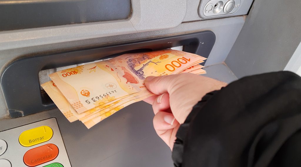 La Argentina es el país dentro de la región que más redujo el uso de efectivo tras la pandemia