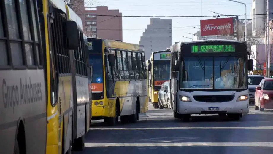Se levanta el paro de colectivos en el AMBA