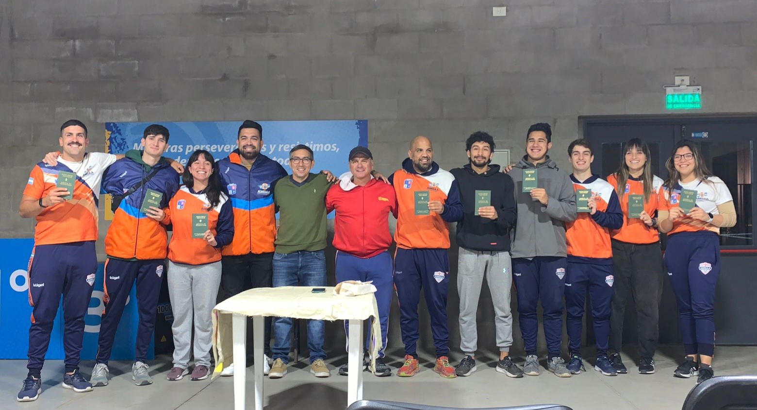 Entregaron libreta y diploma a la 13° promoción de la Escuela Municipal de Guardavidas