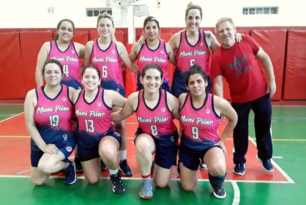 Muni Pilar y Arenal, mano a mano por el 1 de la fase regular