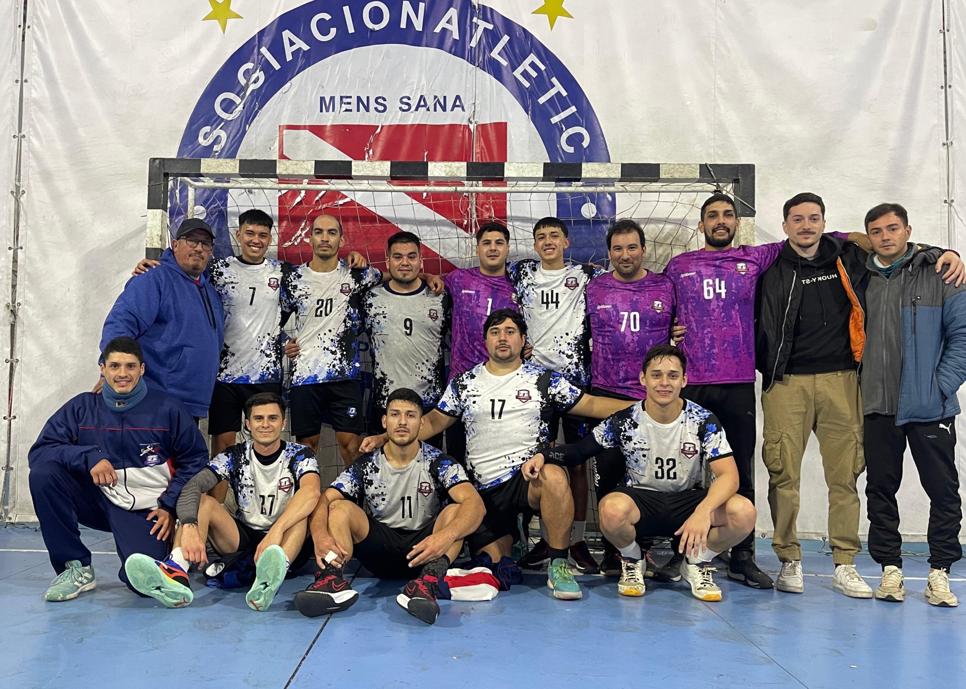 Muni Pilar se puso al día con una victoria