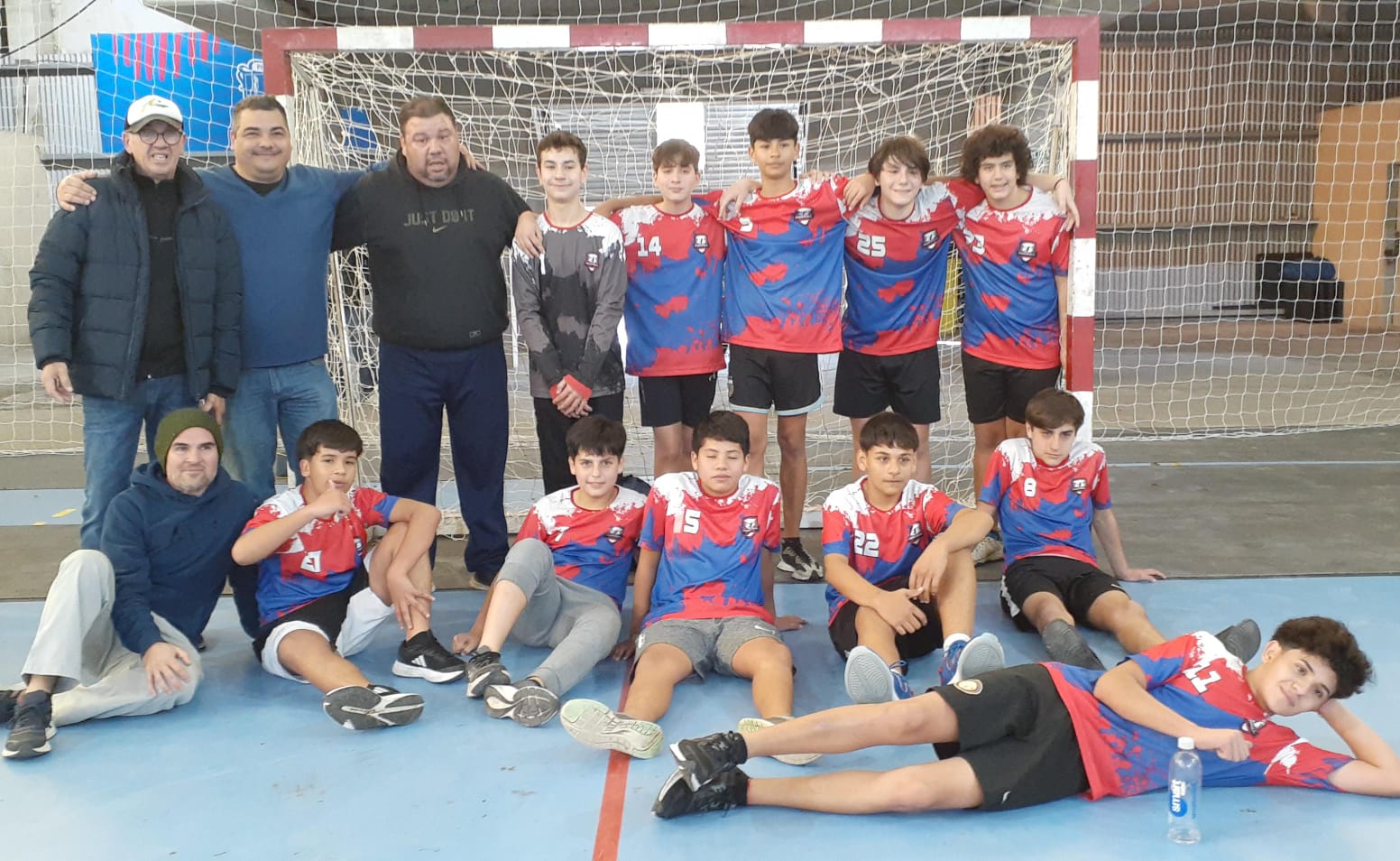 Los Menores de Muni Pilar y un empate que vale oro frente a un histórico
