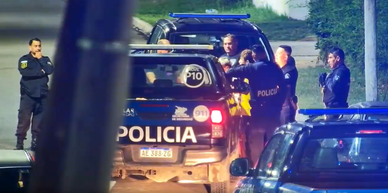 Robo frente al Centro de Monitoreo de Del Viso culmina en detención: Uno de los ladrones tiene 14 años