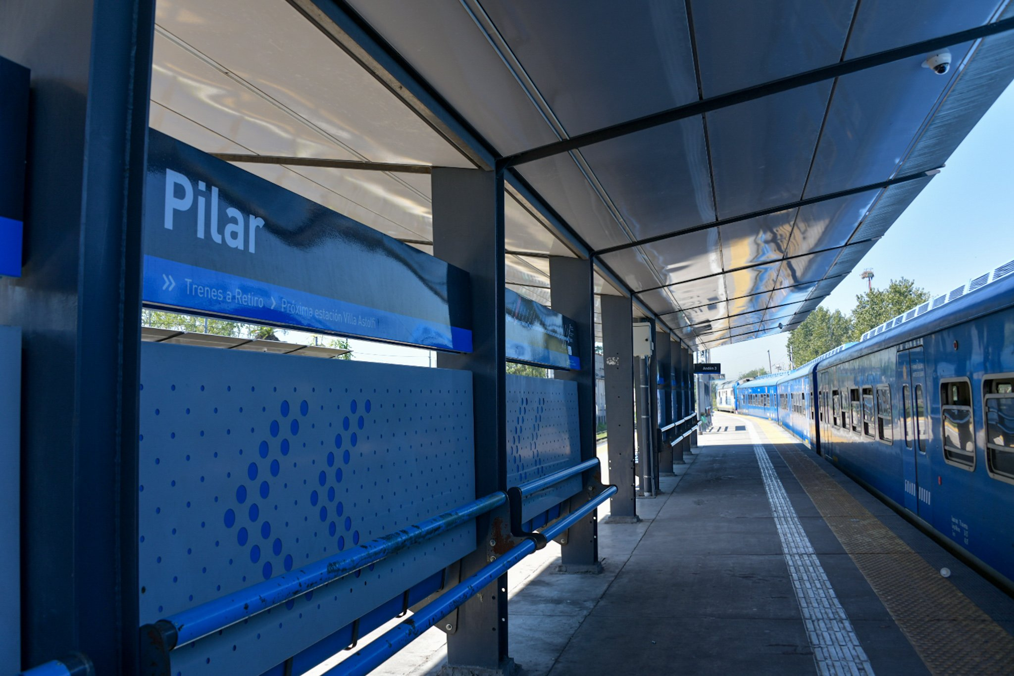 Tragedia en la estación de trenes Pilar: Un hombre se arrojó a las vías