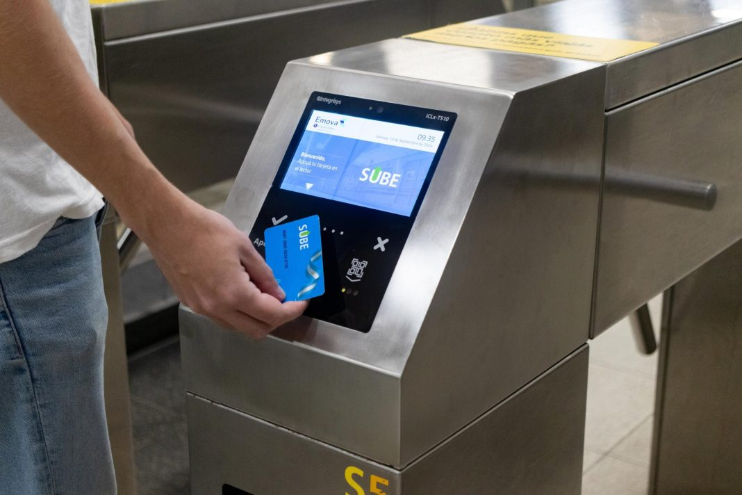 Autorizan el aumento del Subte a $832 desde marzo