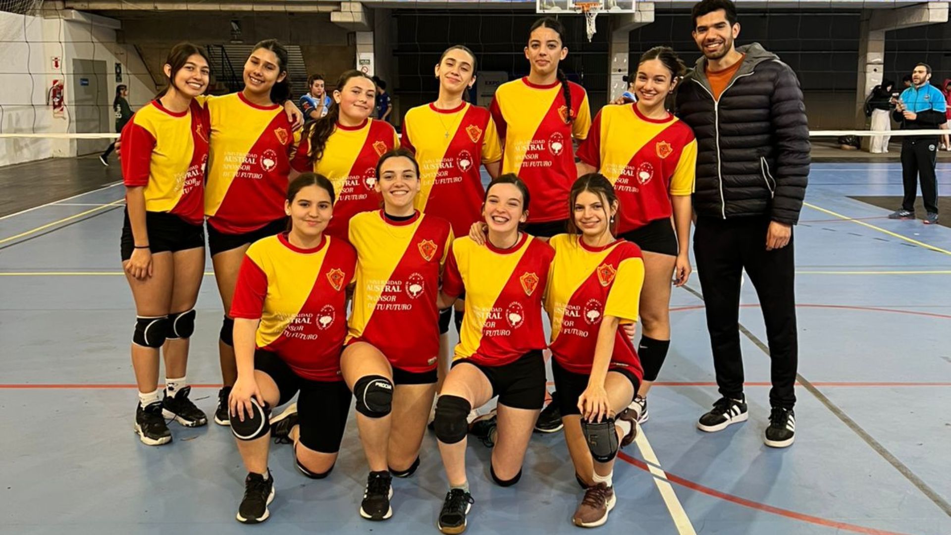 El Verbo Divino y el Club Derqui dominaron la Etapa Local de Vóley