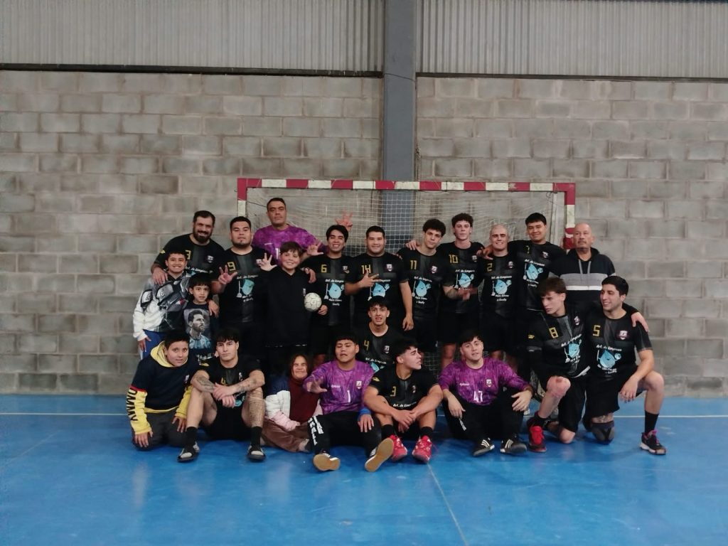 Los Mayores de Muni Pilar afirmaron su buen presente ante Banfield