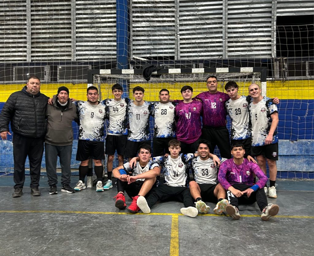 Los equipos de Mayores de Muni Pilar, listos para el Clausura