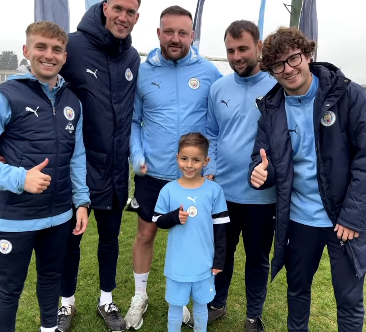 Inició con un sorteo y terminó siendo elegido: Un nene de Villa Rosa fue captado por el Manchester City
