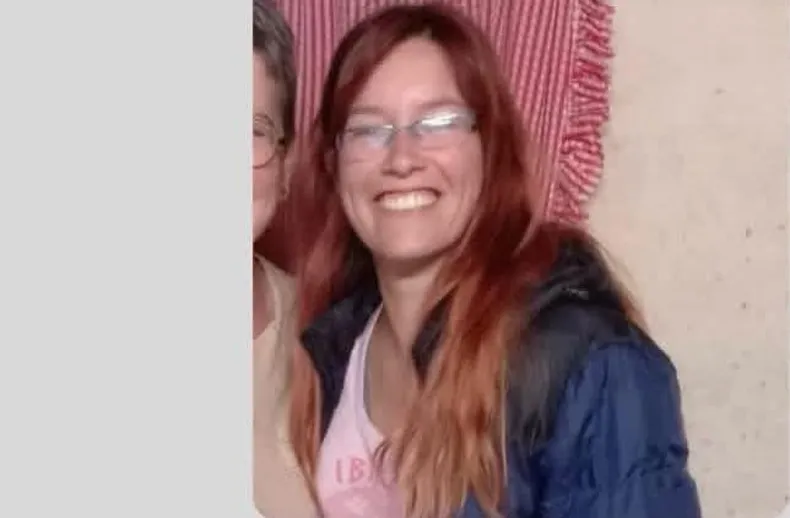 Conmoción en Villa Rosa: Buscan esclarecer la muerte de una joven de 30 años